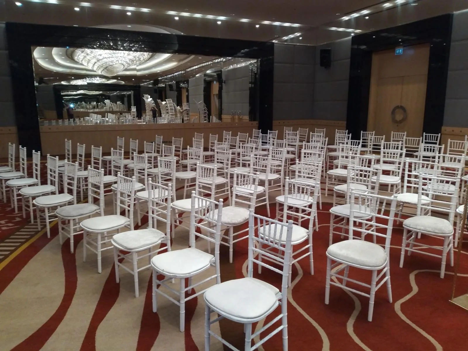 Tiffany Model Sandalye gerçek ürün fotoğrafı 2
